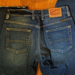 Lucky brand button fly size 6/28 jeans